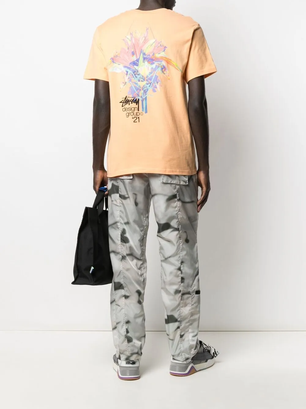 фото Stussy футболка с короткими рукавами и логотипом