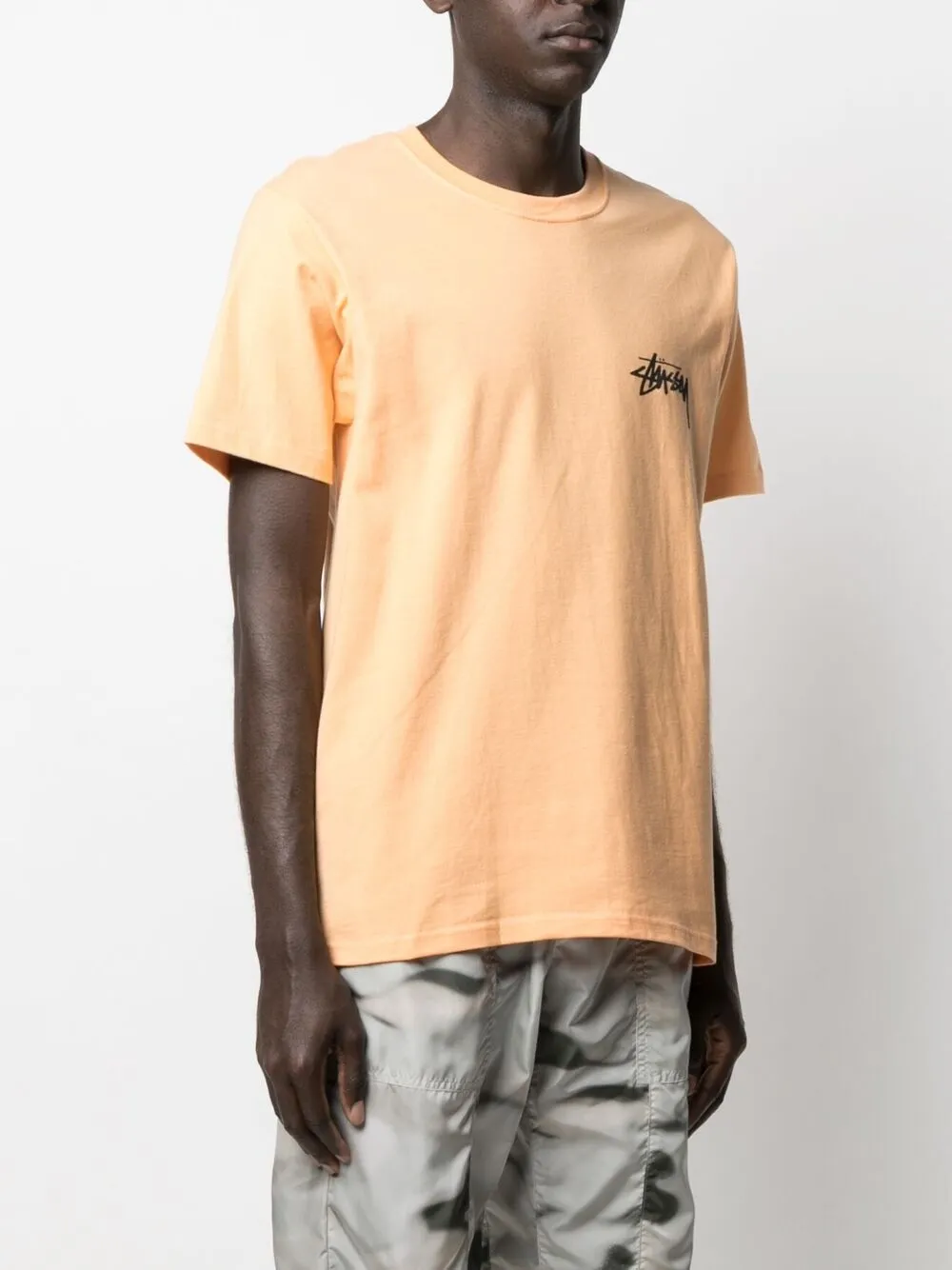 фото Stussy футболка с короткими рукавами и логотипом