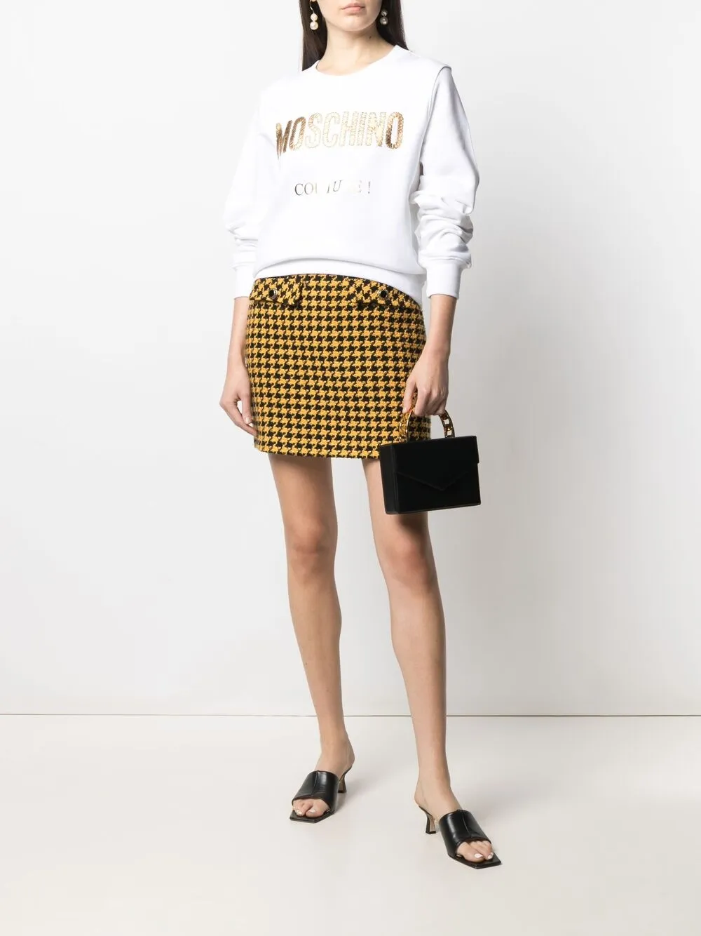 фото Moschino толстовка couture с вышитым логотипом