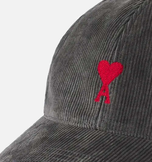 Ami De Cœur Cap - AMI Paris Official