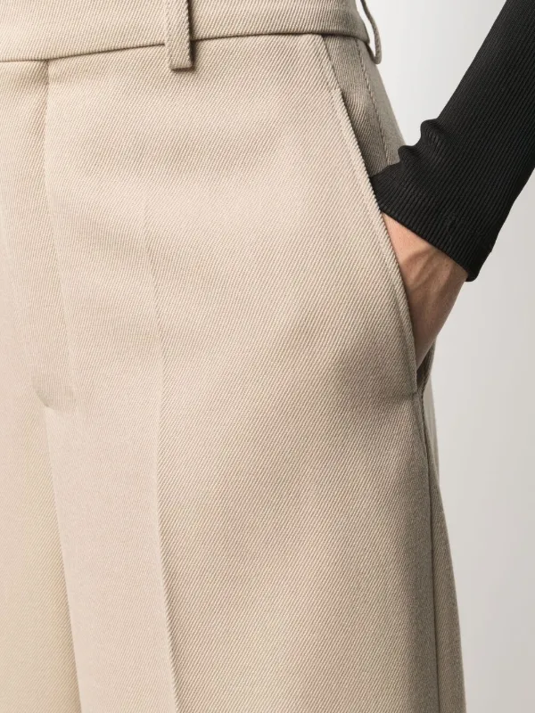 【AMI PARIS】ウール ハイウエスト タブ ワイドパンツ HAZELNUT Brown Wool High Waist Tabs Wide Trousers | AMI PARIS