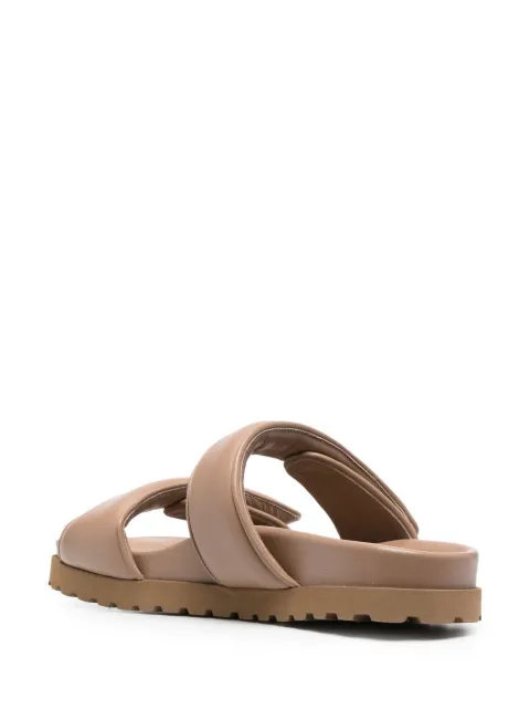 perni 11 sandals