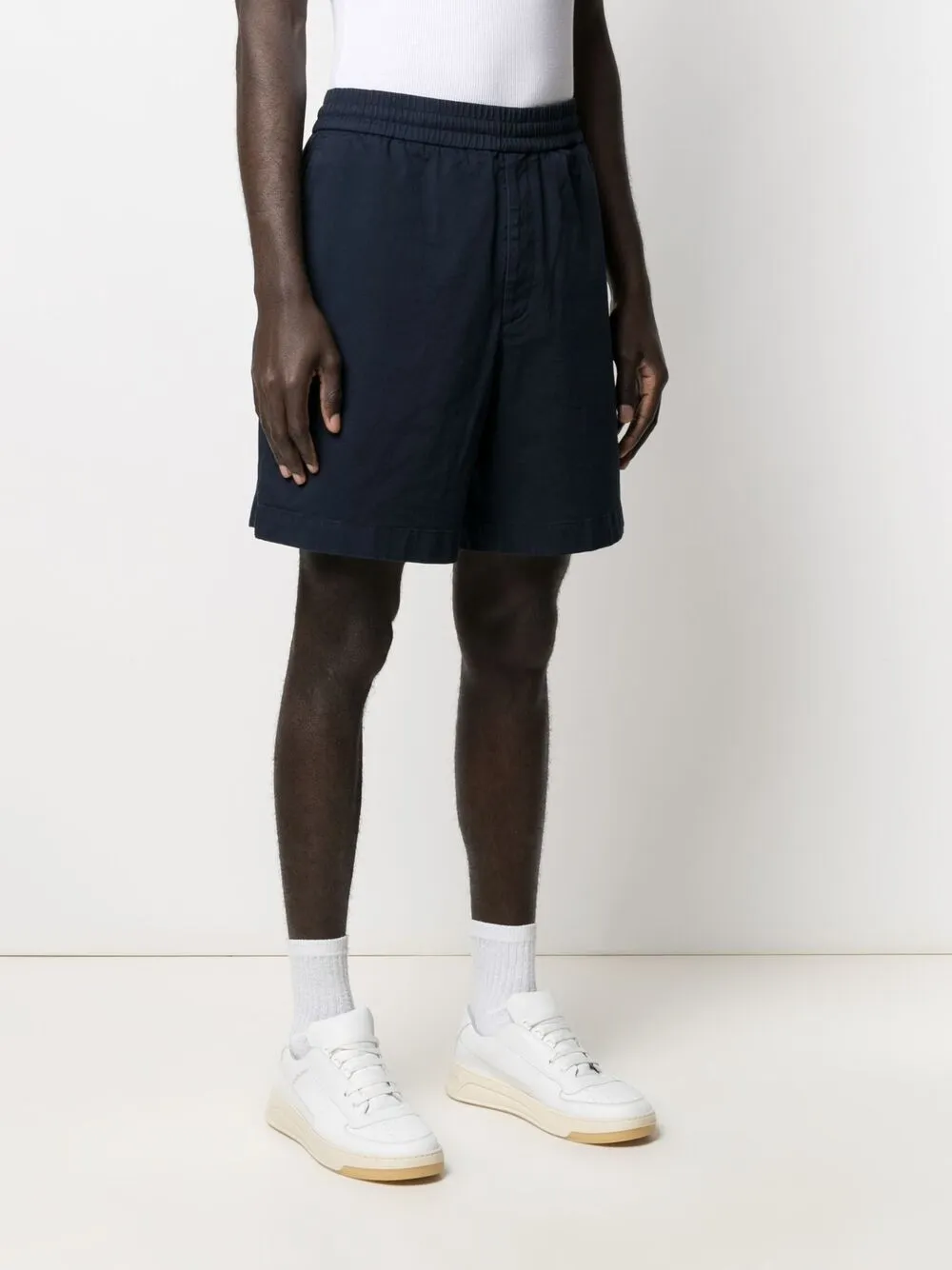 фото Acne studios брюки чинос с эластичным поясом