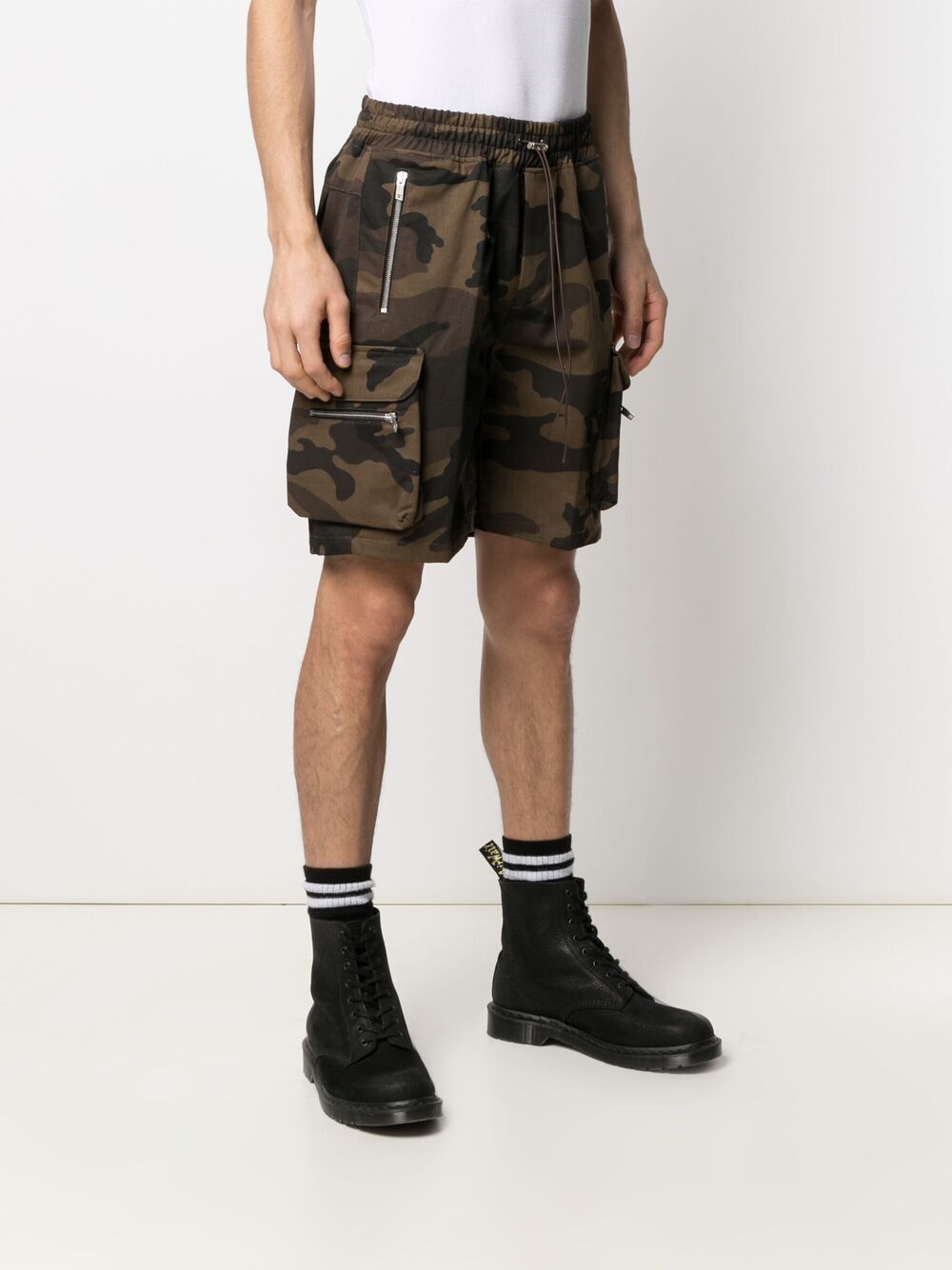 Shop Represent camouflage cargo shorts with Express Delivery - FARFETCH