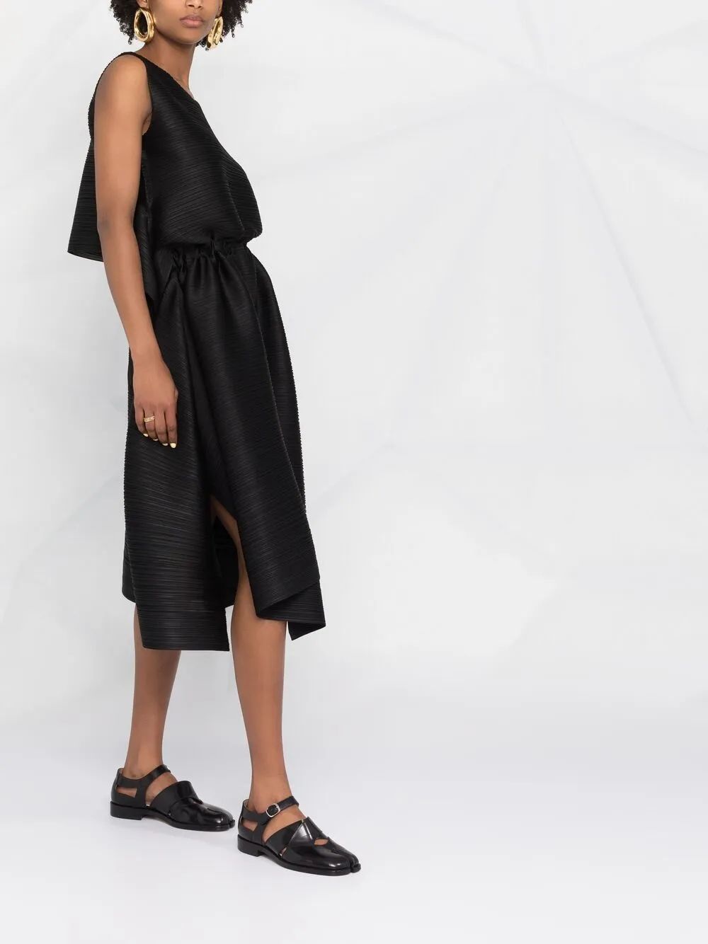 фото Pleats please issey miyake расклешенное платье миди