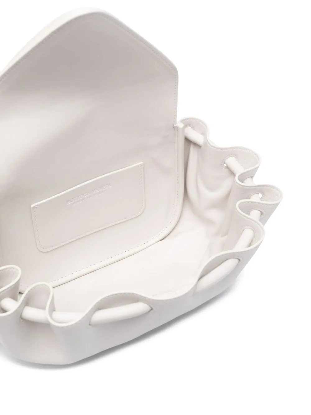 фото Bottega veneta маленькая сумка через плечо beak