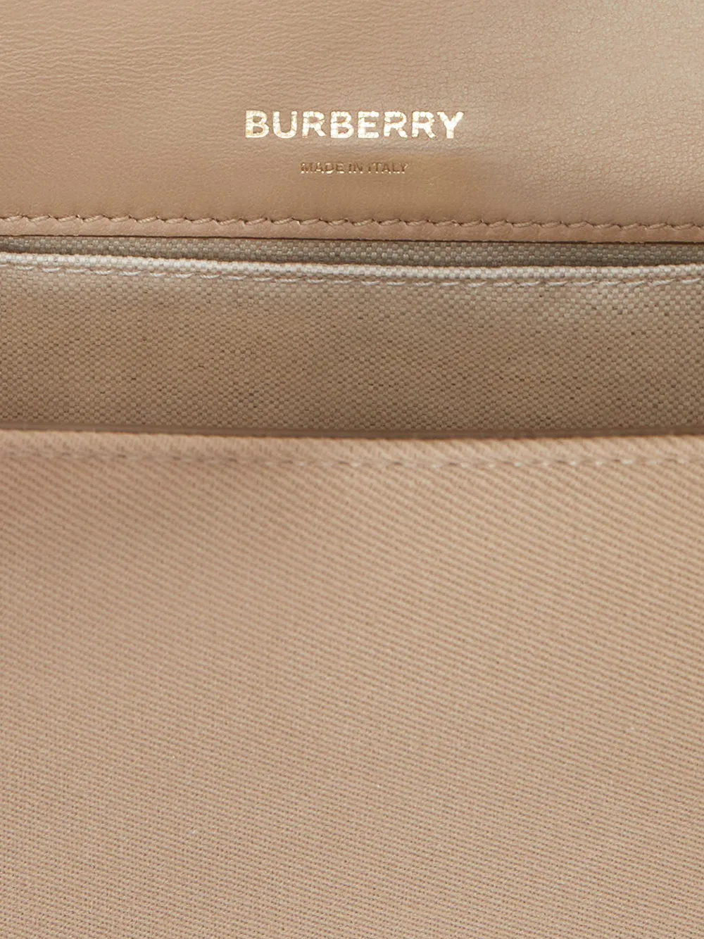 фото Burberry маленькая сумка на плечо lola