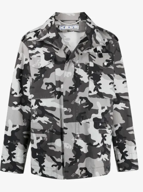 Off-White chamarra con estampado militar