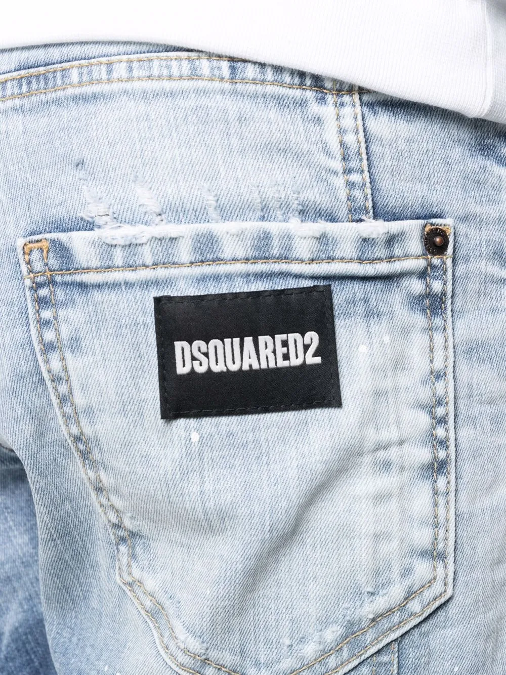 фото Dsquared2 узкие джинсы с прорезями