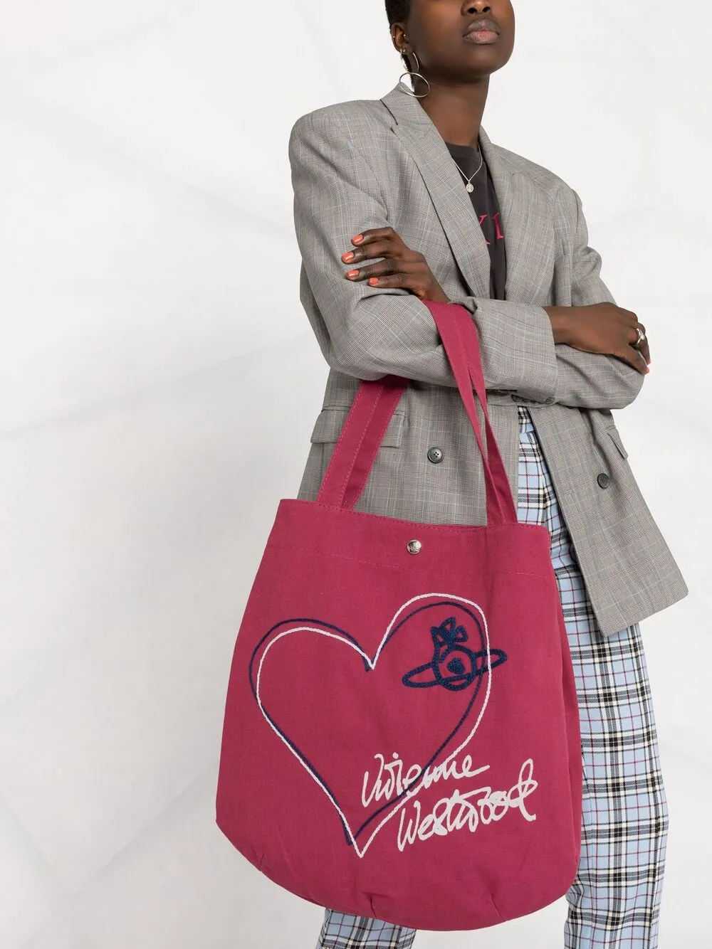фото Vivienne westwood сумка-тоут с вышитым логотипом