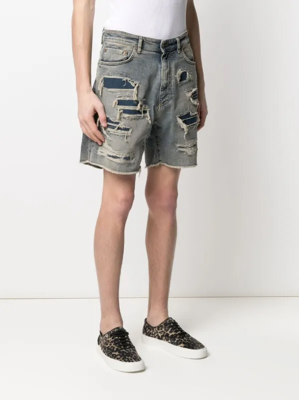 Shredded blue jean shorts Clearance