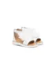 Imagen 1 de BabyWalker sandalias con aplique floral