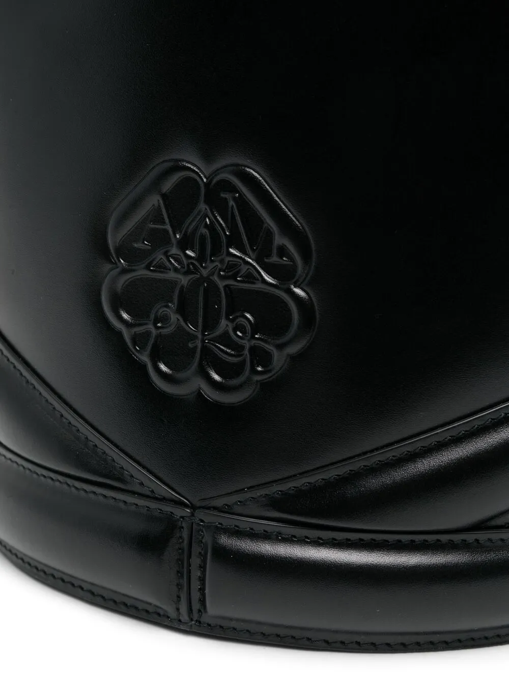 фото Alexander mcqueen сумка-ведро curve