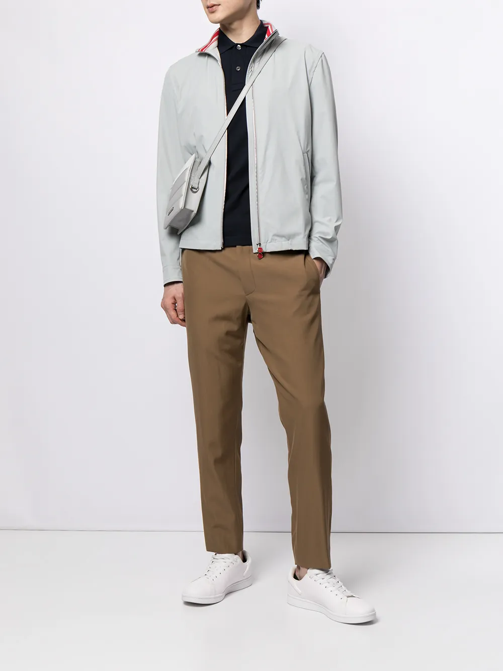 фото Kiton легкая куртка с высоким воротником