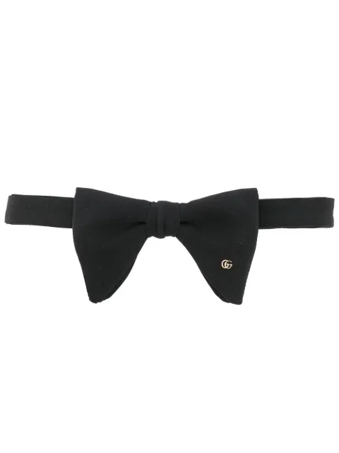 Gucci logo-plaque silk bow tie