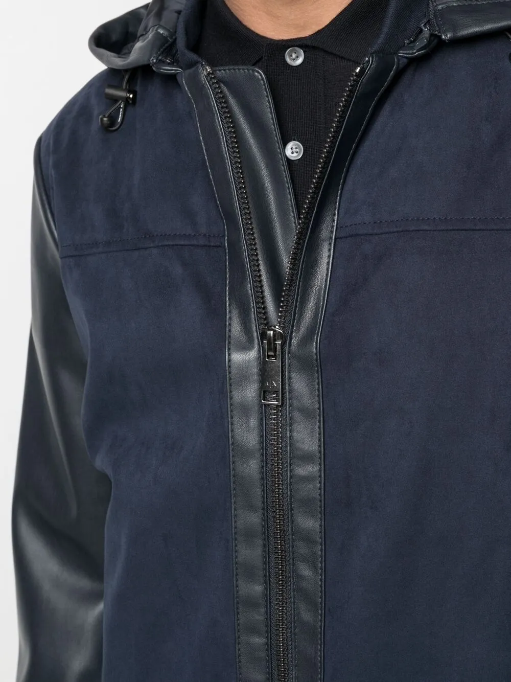 фото Armani exchange куртка с капюшоном