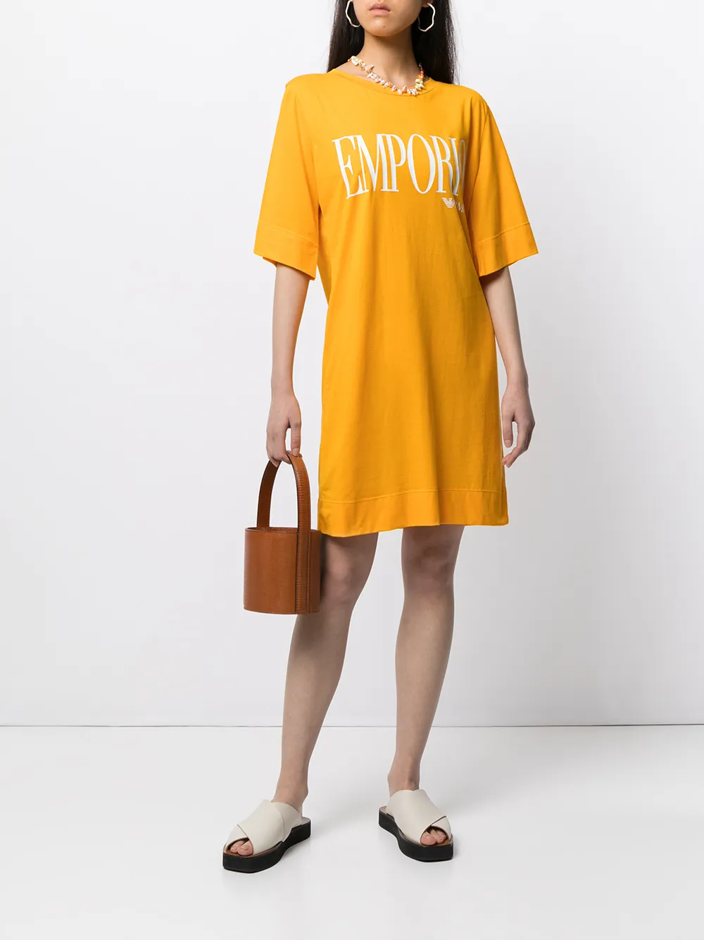 фото Emporio armani платье-футболка с логотипом