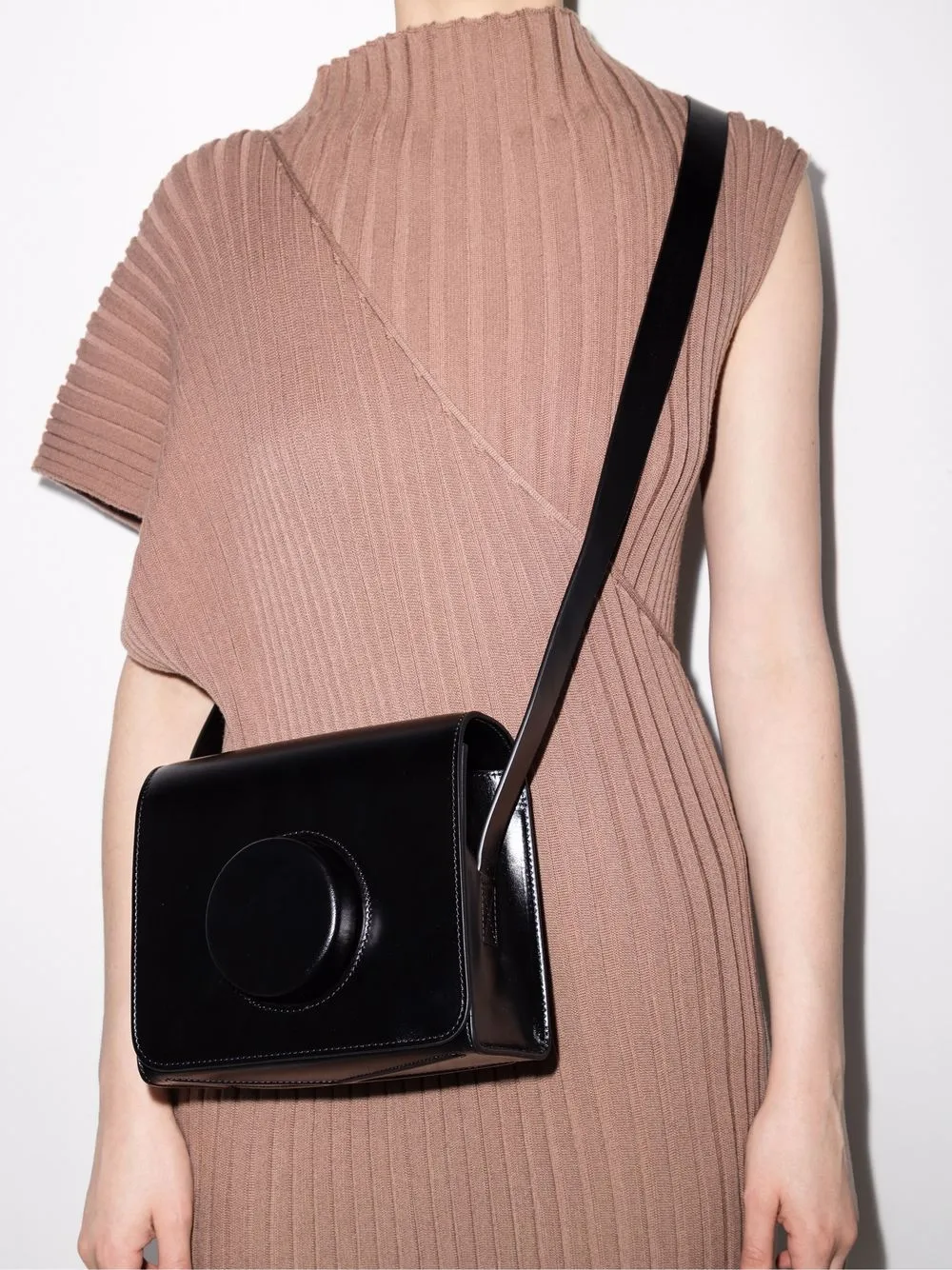 Camera crossbody bag