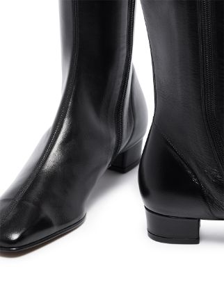 knee-length boots展示图