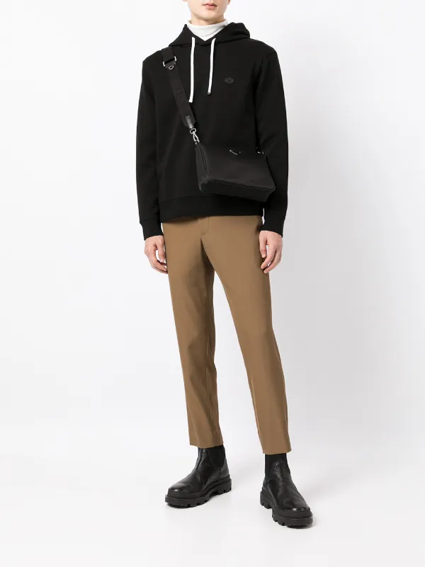 【EMPORIO ARMANI】 Men's Patch Logo Hoodie ★ Cotton 100% Emporio Armani logo-patch zip-up Hoodie | Black | FARFETCH