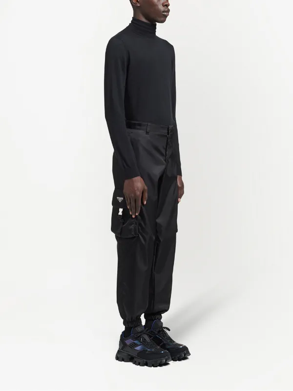 38センチ股下PRADA プラダ 19AW THECNICAL NYLON CARGO PANT 22X805 S192 ラバーパッチテクニカルナイロンジップフロントポケットカーゴパンツ