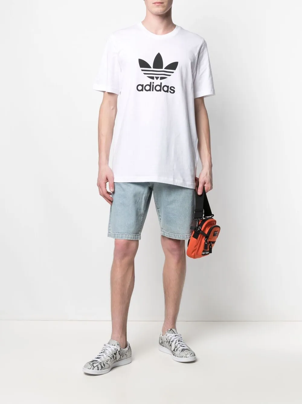 фото Adidas футболка с логотипом
