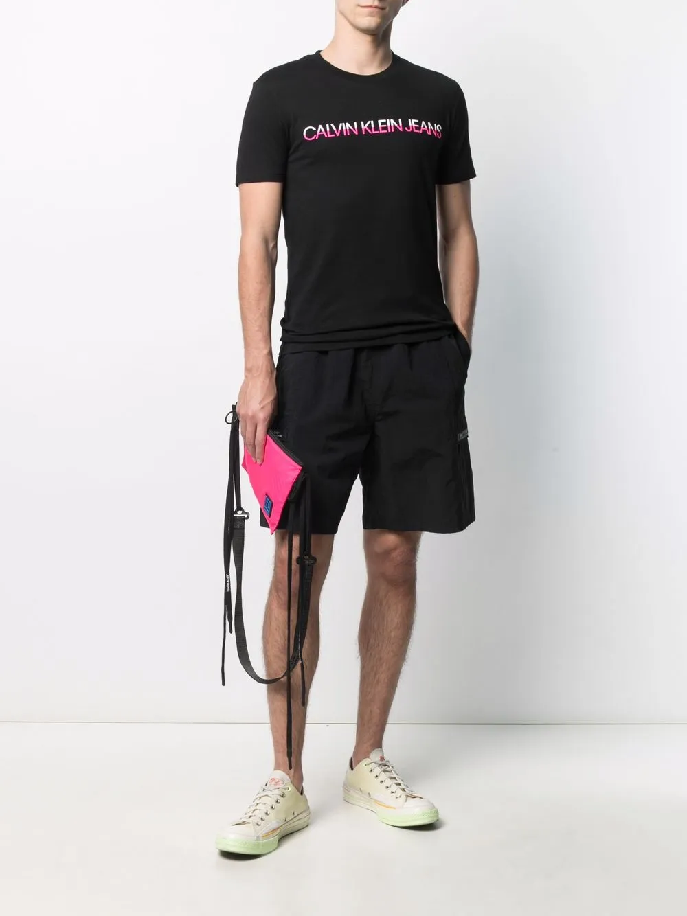 фото Calvin klein jeans футболка с логотипом