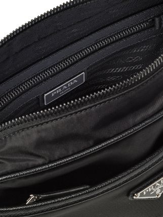 Re-Nylon and Saffiano leather shoulder bag展示图