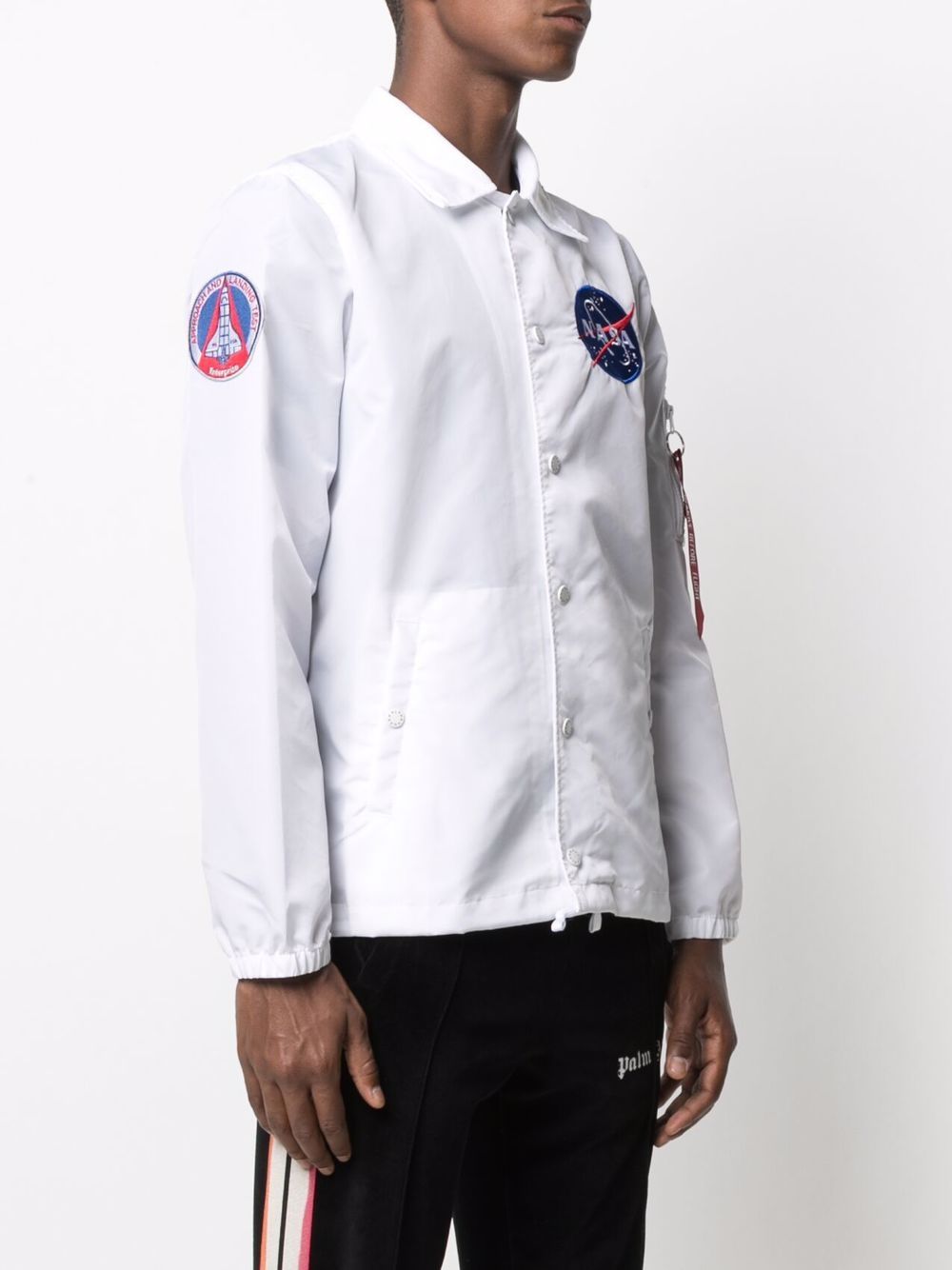 фото Alpha industries куртка с нашивками nasa