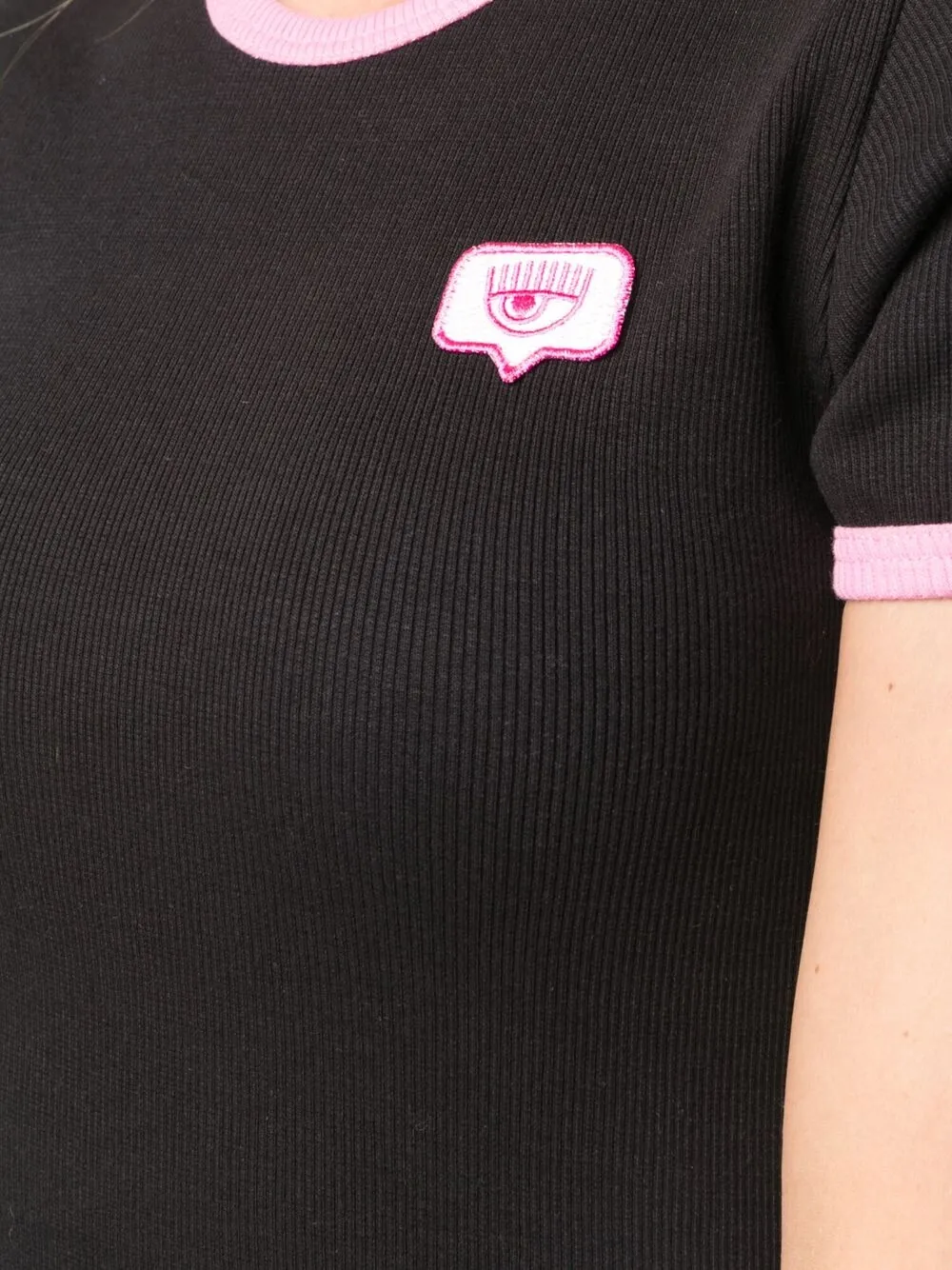 фото Chiara ferragni футболка с нашивкой-логотипом