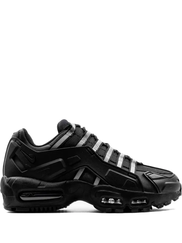 【新品】NIKE AIR MAX 95 NDSTRKT