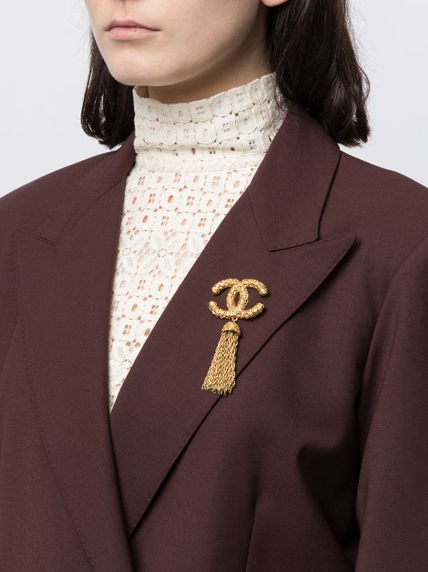 CHANEL CC Logos Charm Brooch Pin Corsage Gold-plated 93A Authentic 27411