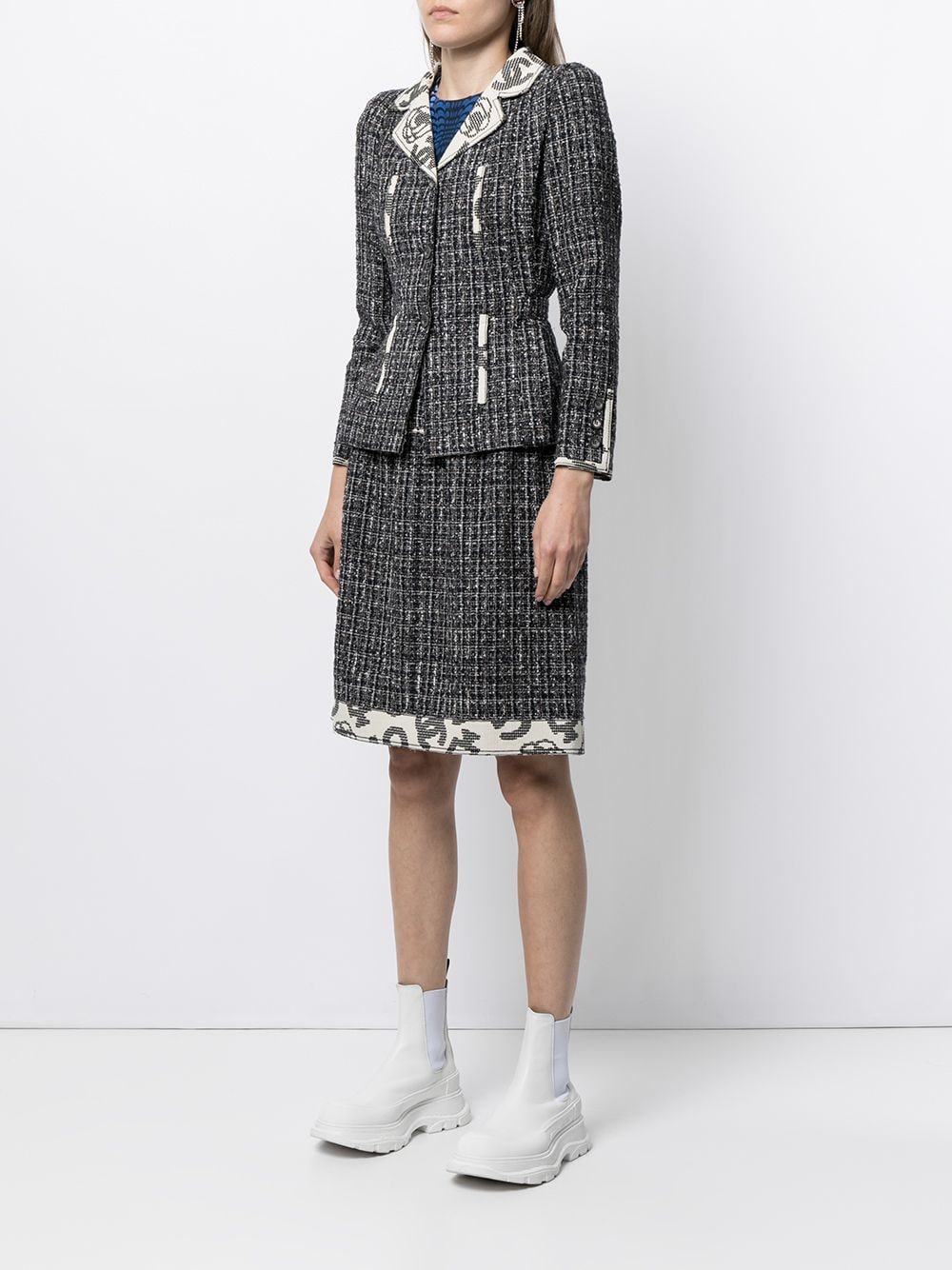 CHANEL Pre-Owned 2006 Camélia Motif Tweed Skirt Suit - Farfetch