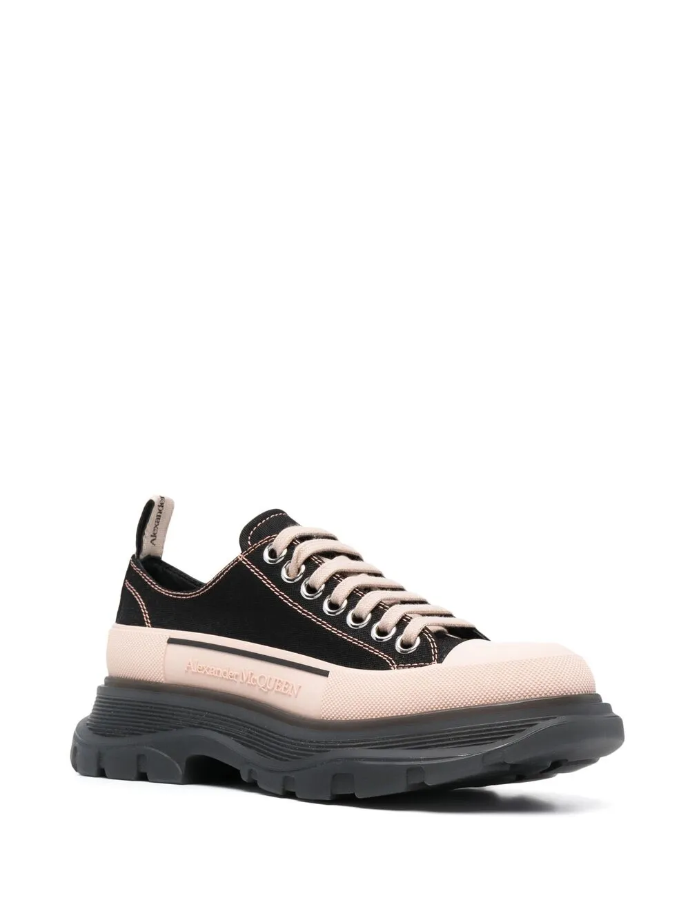 фото Alexander mcqueen кроссовки tread slick на шнуровке