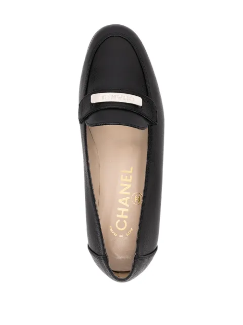 Chanel Pre-Owned Loafers Met Logoplakkaat - Farfetch