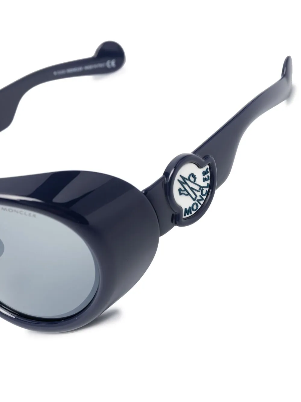 фото Moncler eyewear солнцезащитные очки в массивной оправе