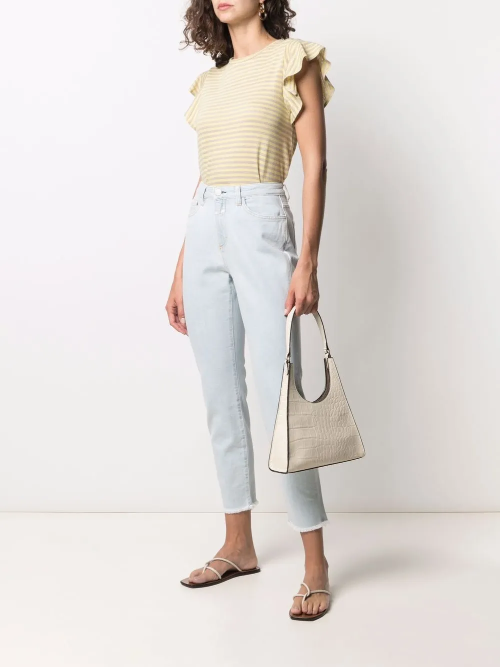 фото Closed футболка в тонкую полоску с оборками на рукавах