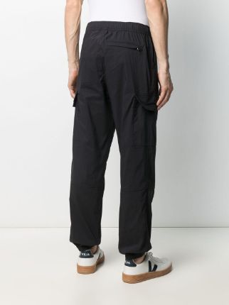 cargo-pocket track pants展示图