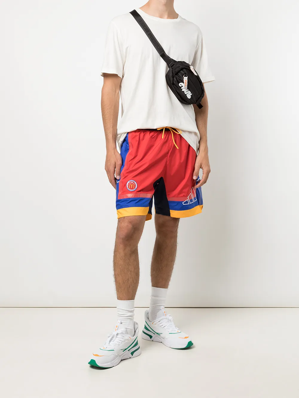 фото Adidas шорты из коллаборации с mcdonald's