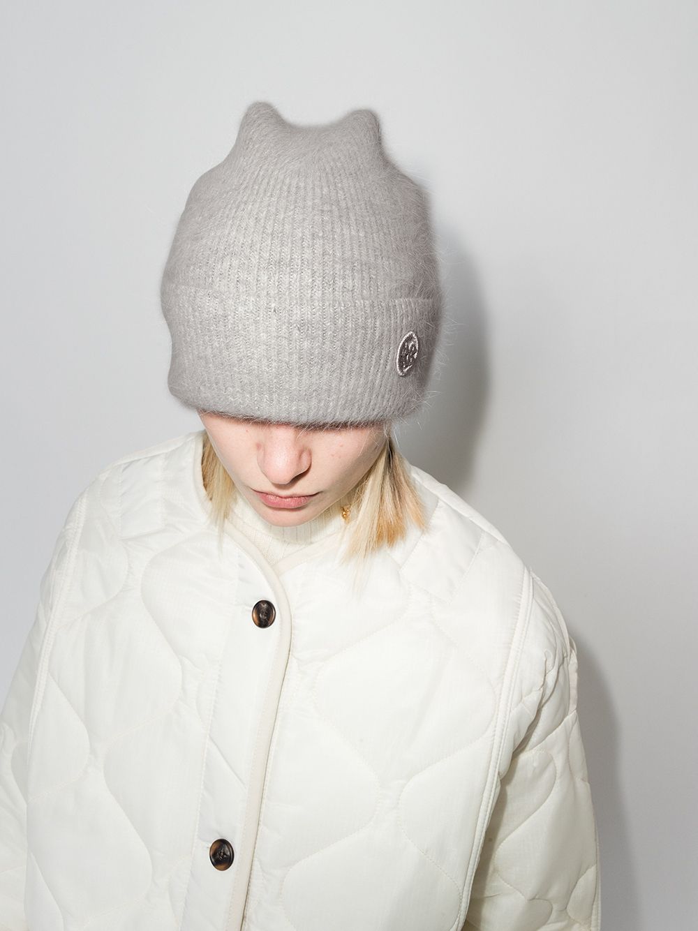 фото Ruslan baginskiy logo-patch ribbed-knit beanie