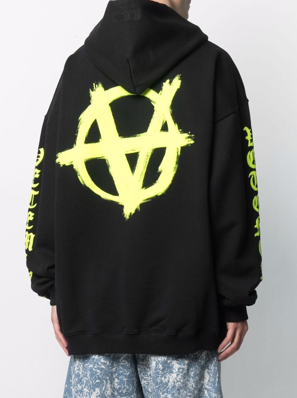 Худи anarchy. Vetements худи Анархия. Vetements Anarchy Hoodie. Серо розовый худи vetements Anarchy. Anarchy Hoodie pirkti.