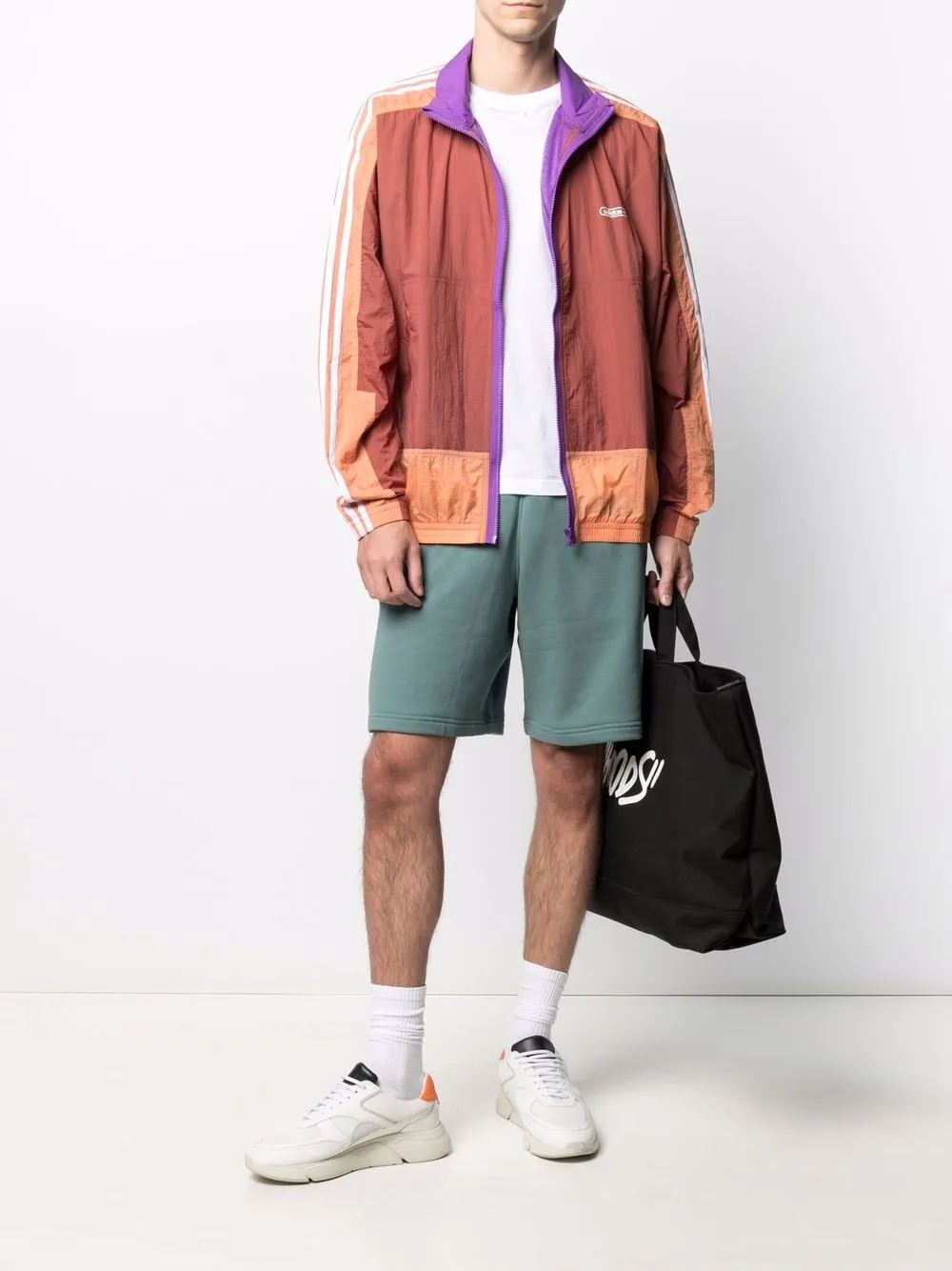 фото Adidas спортивные шорты с логотипом