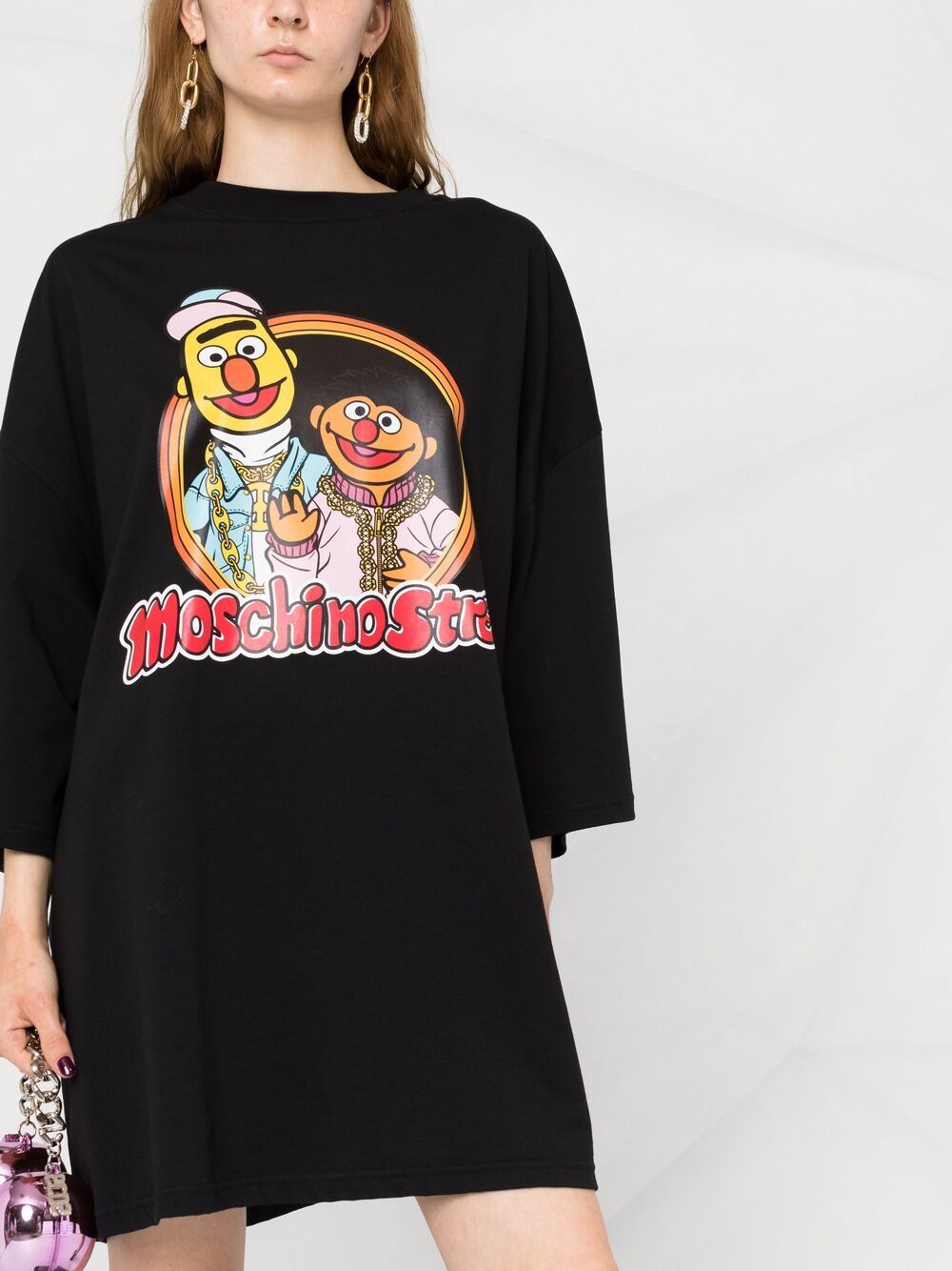 Shop Moschino Sesame Street© T-shirt Dress In Schwarz