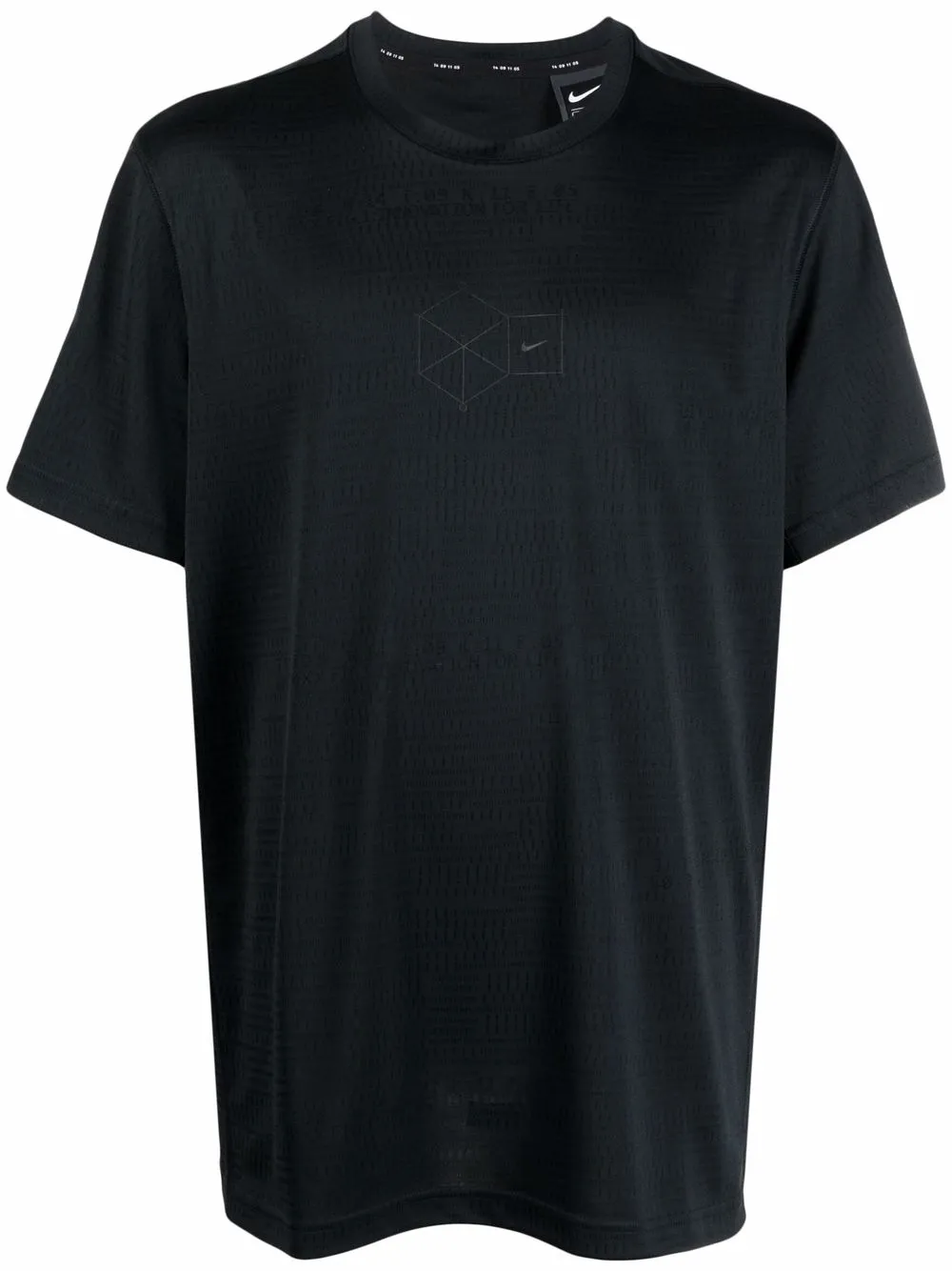 фото Nike футболка tech pack с геометричным принтом