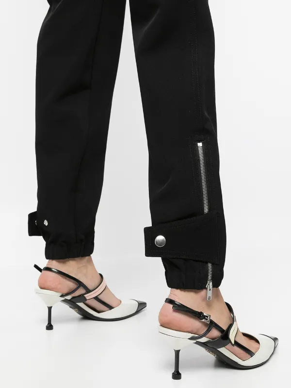 Dee様◎1017 ALYX 9SM◎バックルベルト付きセンタープレスパンツ 1017 ALYX 9SM Tapered Buckle Detail Trousers | Black