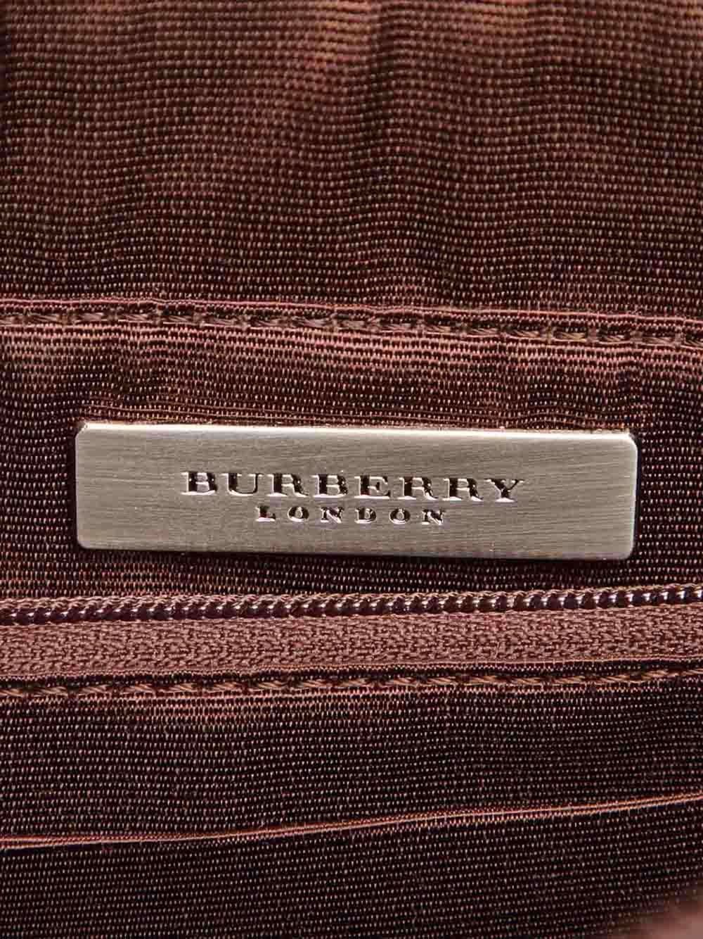 фото Burberry pre-owned сумка на плечо с контрастной строчкой