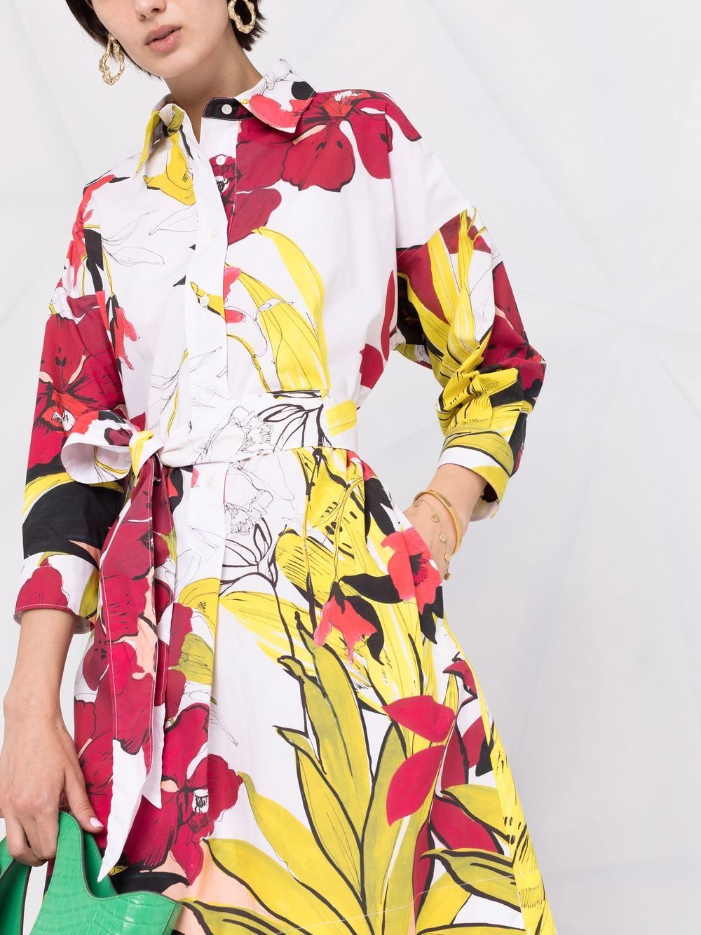 фото Sara roka платье-рубашка с цветочным принтом и поясом