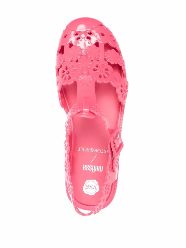 Melissa Possession Lace + Viktor And Rolf – LINK