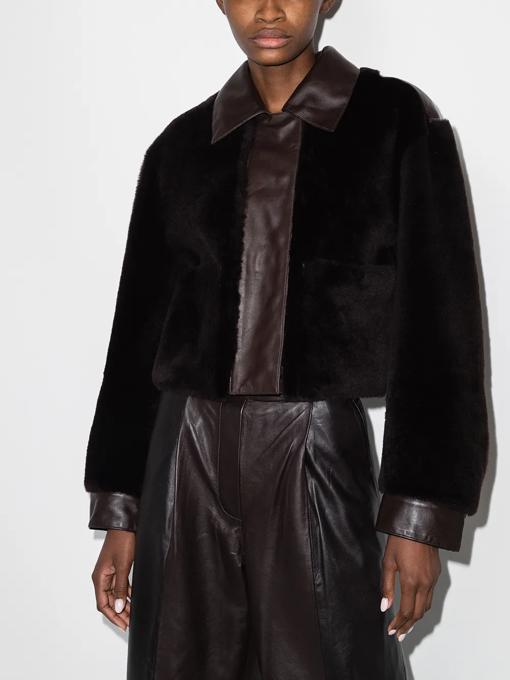 Bild 2 von REMAIN Amara Cropped-Jacke