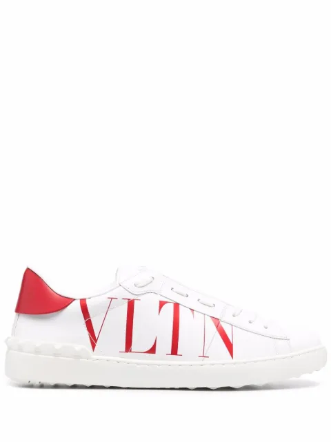 Valentino Garavani с логотипом VLTN